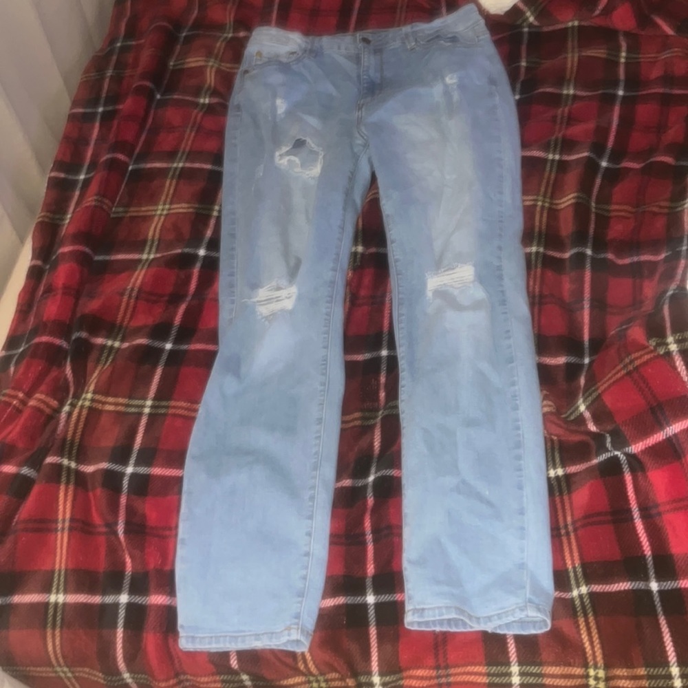 Fashion Nova jeans